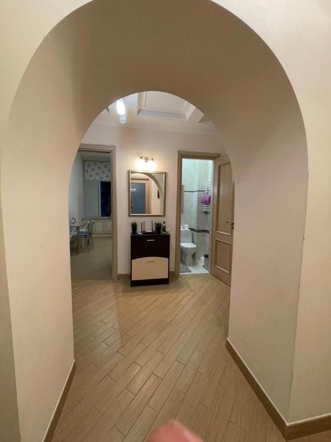 3 Rooms Apartments In The City Centr Lviv Exterior photo
